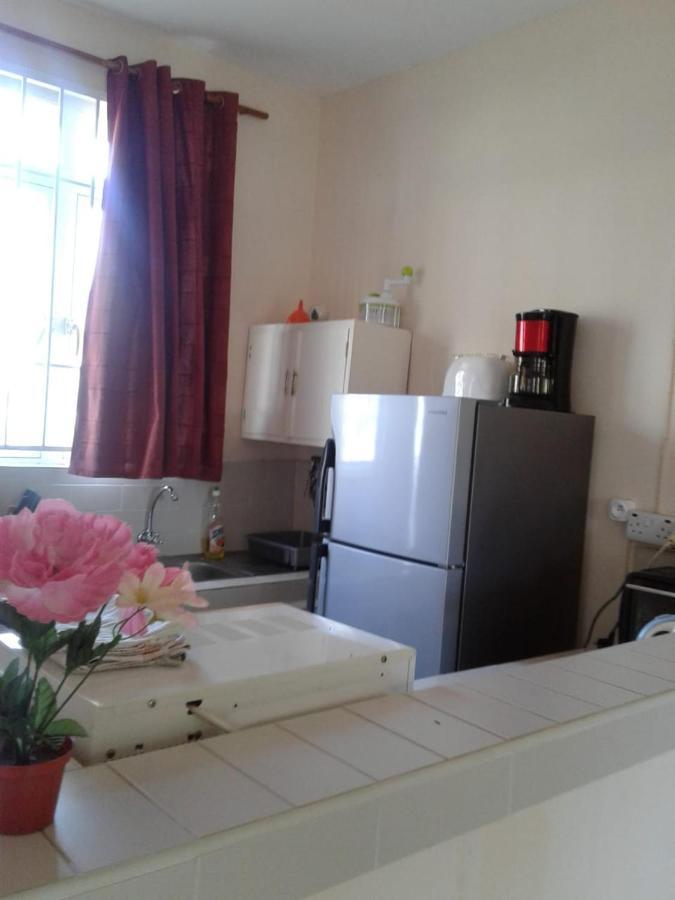 Cote A Cote. Apartment Flic en Flac Ngoại thất bức ảnh